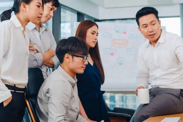 Hình ảnh minh họa tầm quan trọng của cờ bạc có trách nhiệm, với biểu tượng an toàn và kiểm soát.